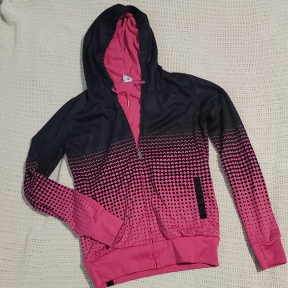 Bench hoodie - Picture 1 of 3